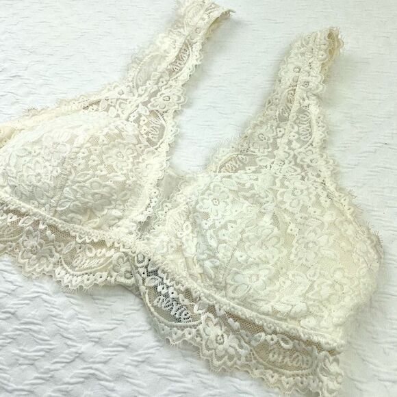 BUY 1 GET 1 FREE Aerie lace bralette cream bridal medium - Picture 2 of 13